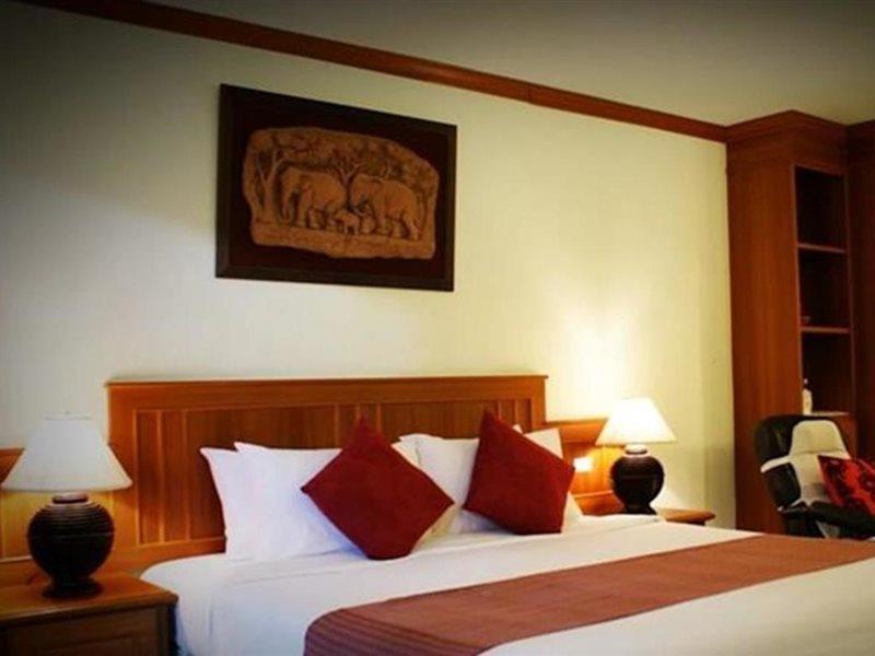 Days Inn By Wyndham Aonang Krabi Ao Nang Εξωτερικό φωτογραφία