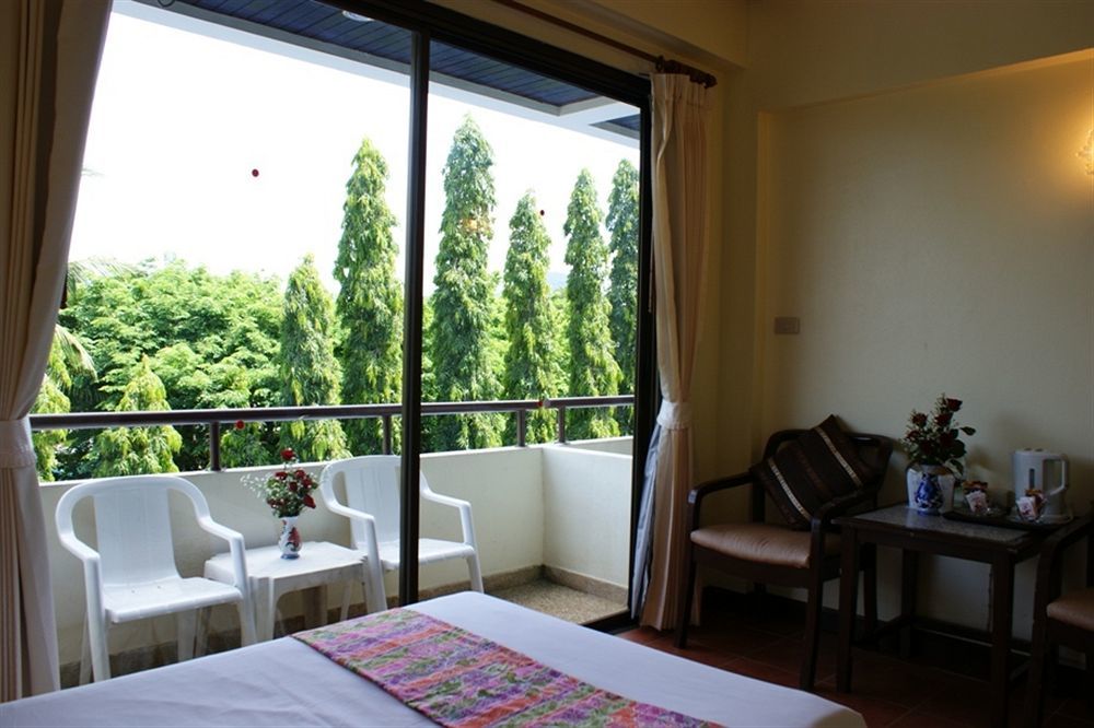 Days Inn By Wyndham Aonang Krabi Ao Nang Εξωτερικό φωτογραφία