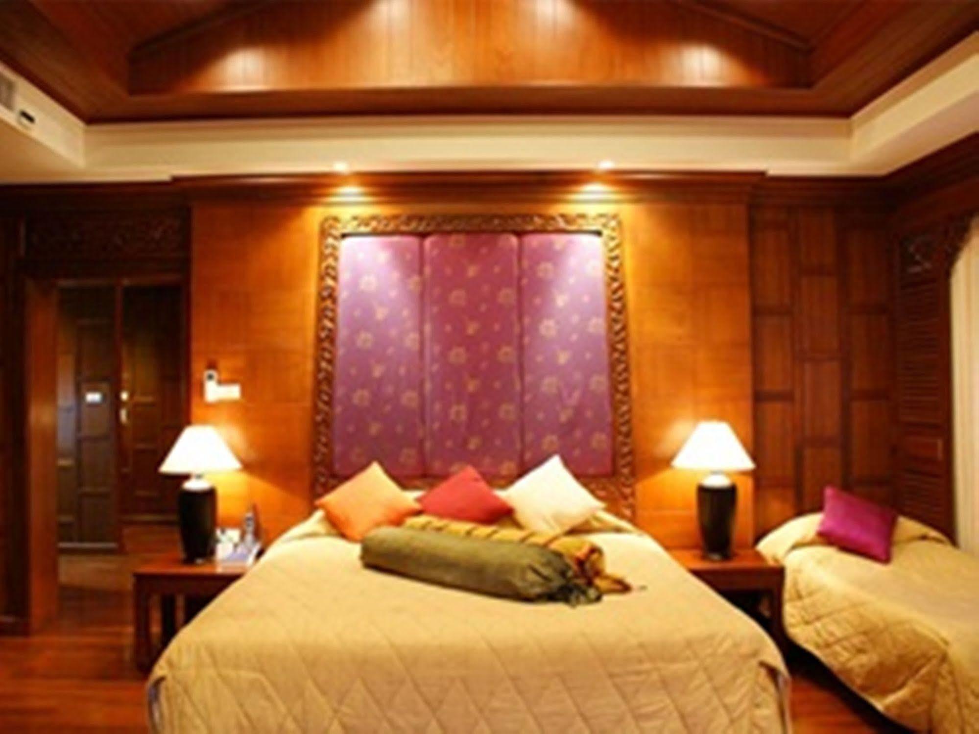 Days Inn By Wyndham Aonang Krabi Ao Nang Εξωτερικό φωτογραφία